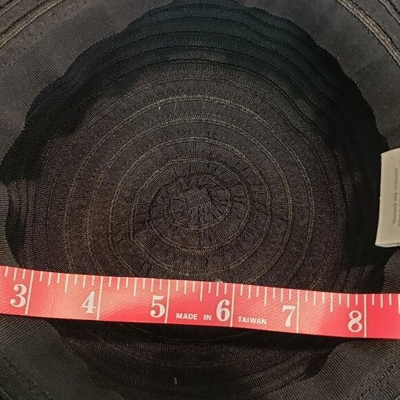 Liz Claiborne Hat - Picture 7 of 7